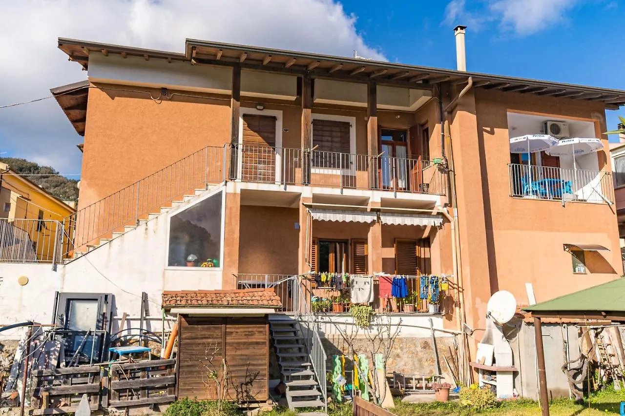 Trilocale Sara Daire Portoferraio İtalya